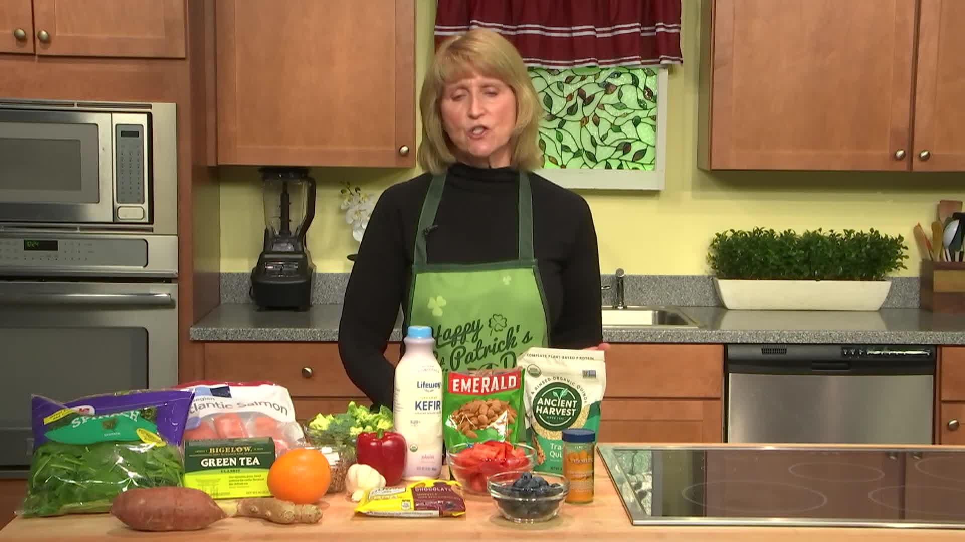 Get Healthy with Holly Ep42 Foods that Boost your Immunity