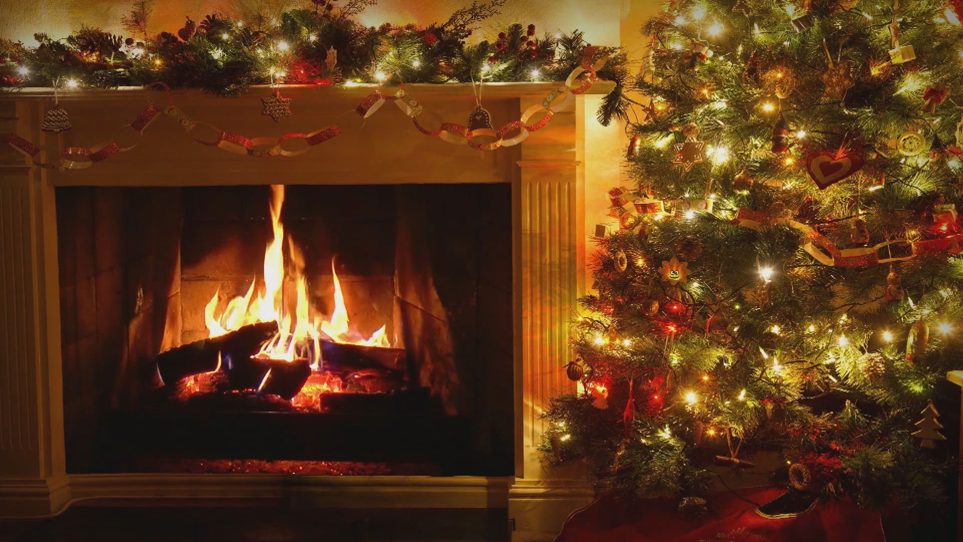 Christmas Piano Music with Decorated Crackling Fireplace